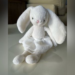 NWT Jellycat Cream Arabesque Bunny